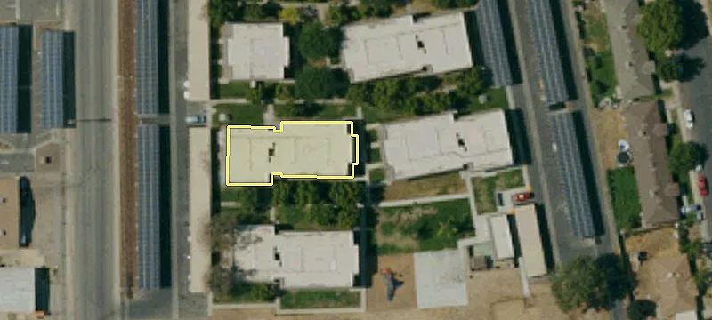 302 Garces Hwy