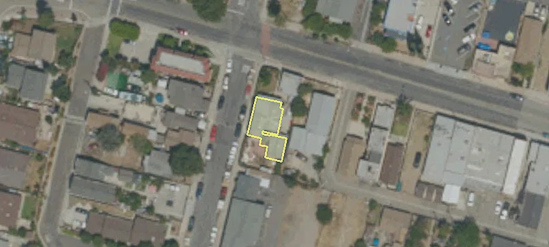 352 Santa Fe Ave