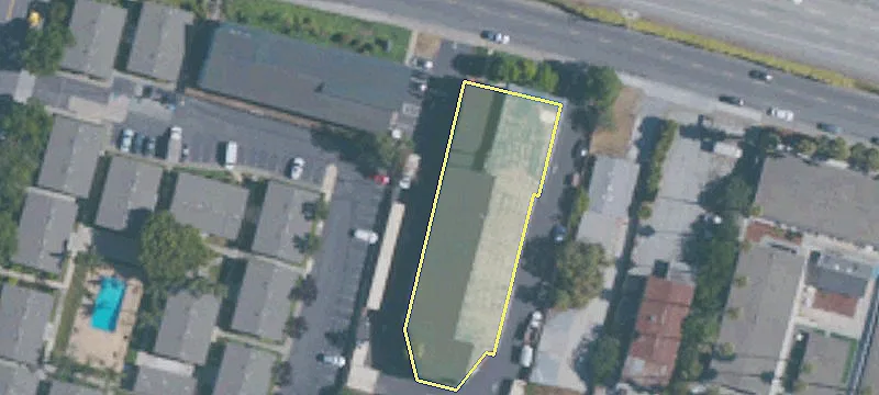 220 Ahwanee Ave