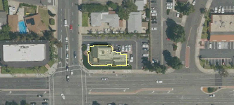 18301 Irvine Blvd