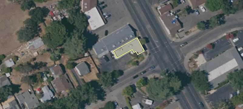1901 Mangrove Ave