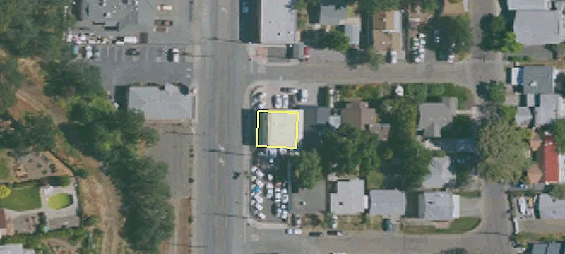 562 Main St