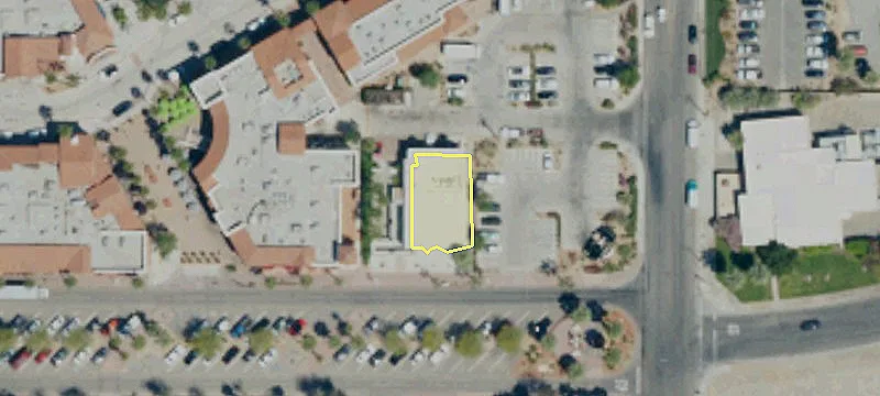 78080 Avenida La Fonda