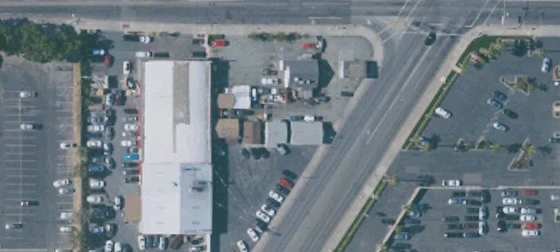 1104 Auto Ctr Dr