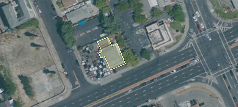 979 El Camino Real
