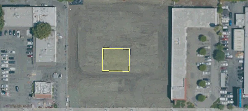 3035 El Camino Real