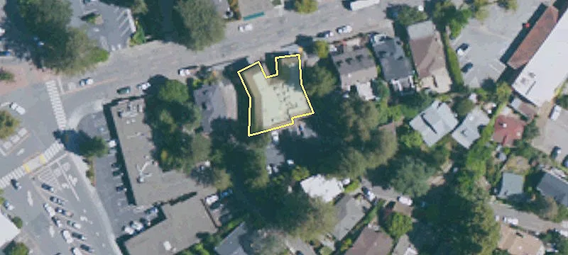 20 Sunnyside Ave