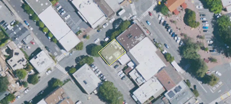 127 Throckmorton Ave