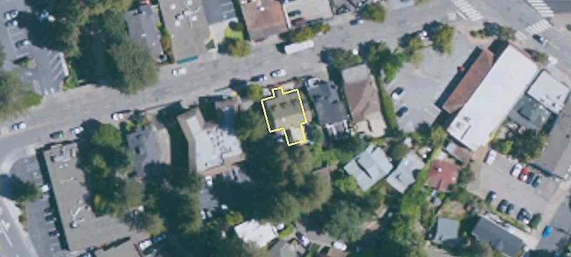 24 Sunnyside Ave