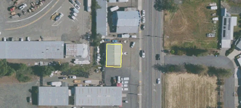 1875 Main St