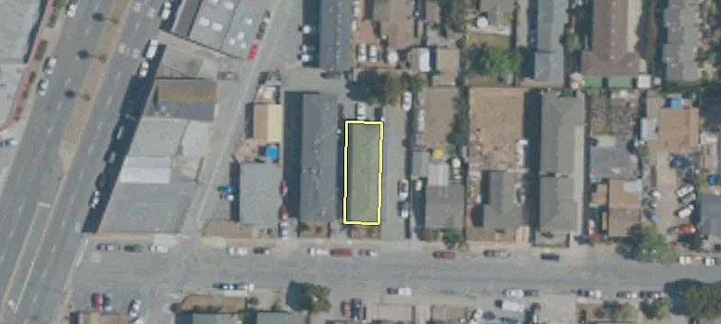 911 Harcourt Ave