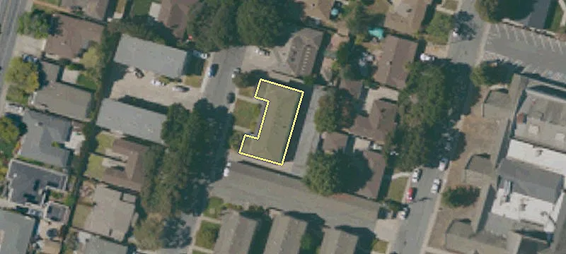 835 Bautista Dr