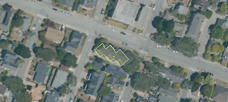 247 Laurel Ave