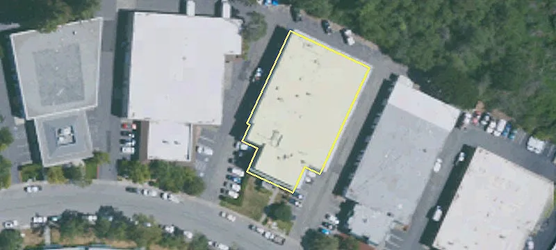 21 Commercial Blvd