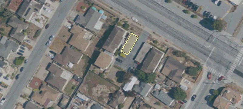 394 Reservation Rd