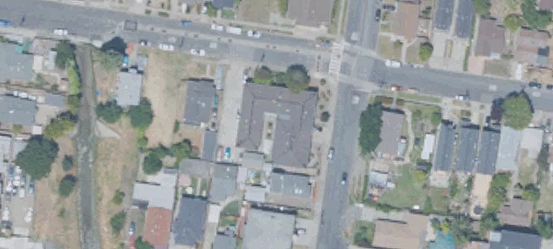 300 Vaqueros Ave