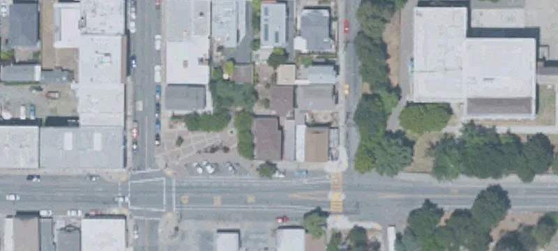 1214 Pomona St