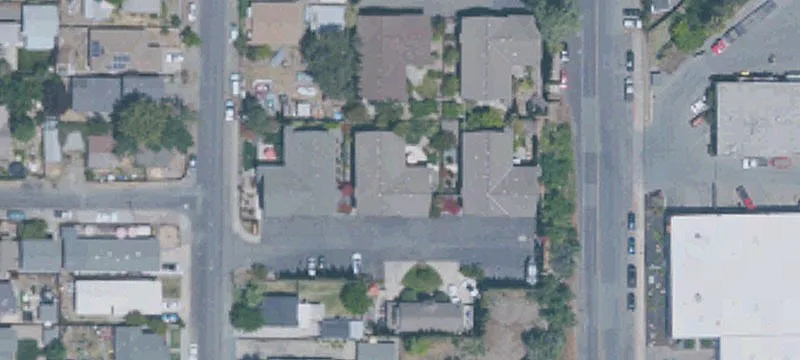 3131 Almond St