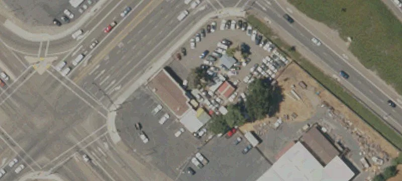 4442 Broadway Ave