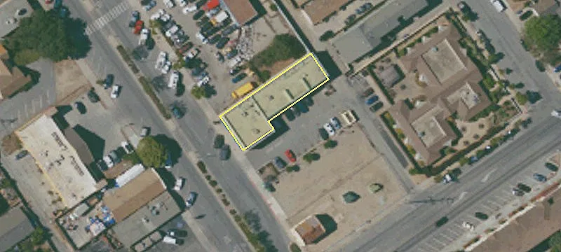 16 El Camino Real