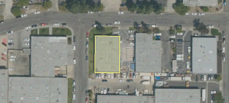 402 Goetz Ave