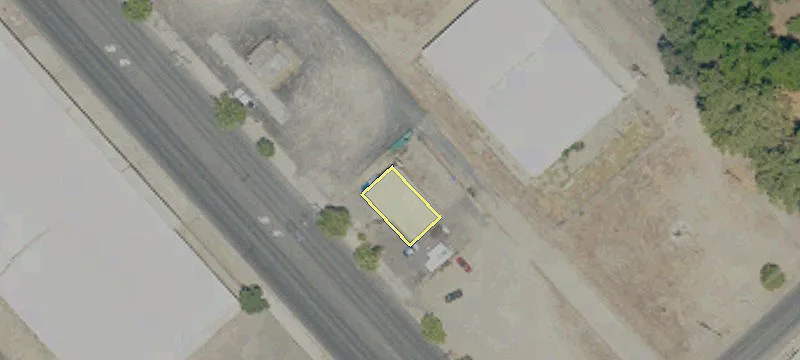 590 Golden State Blvd