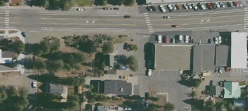 10020 Sierra Ave