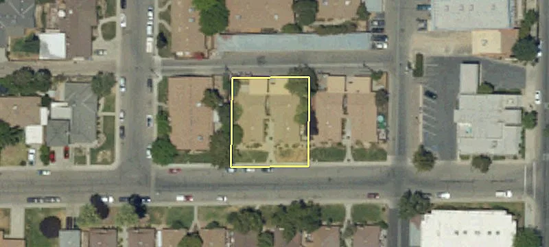 15082 San Joaquin Ave