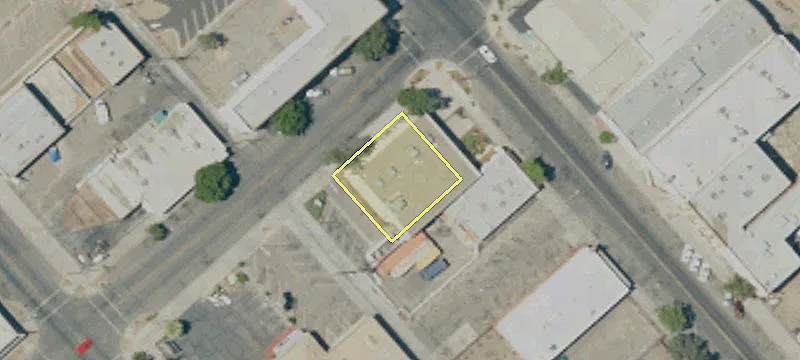 1458 Kern St