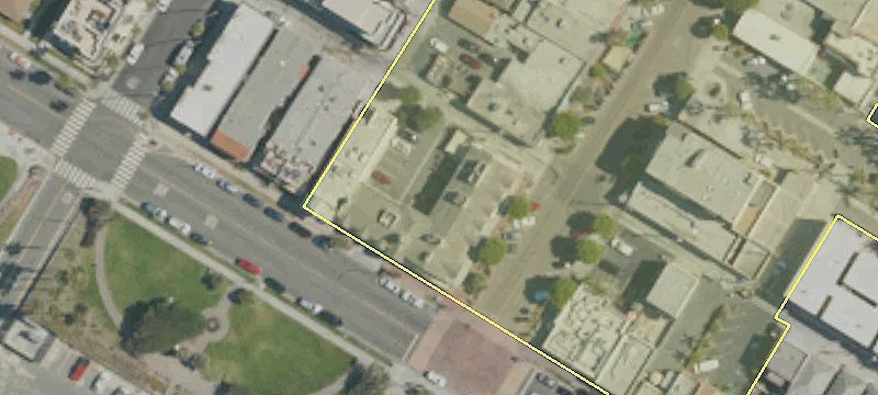 101 Main St