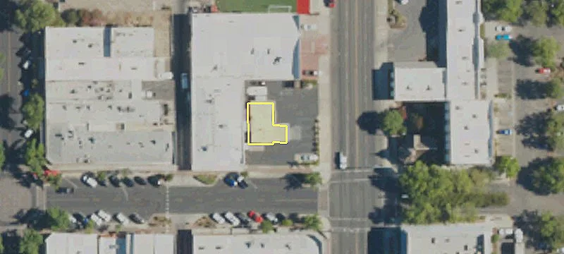 396 Clovis Ave