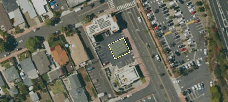 910 El Camino Real