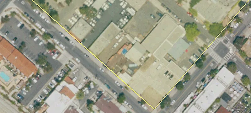 210 Helena Ave