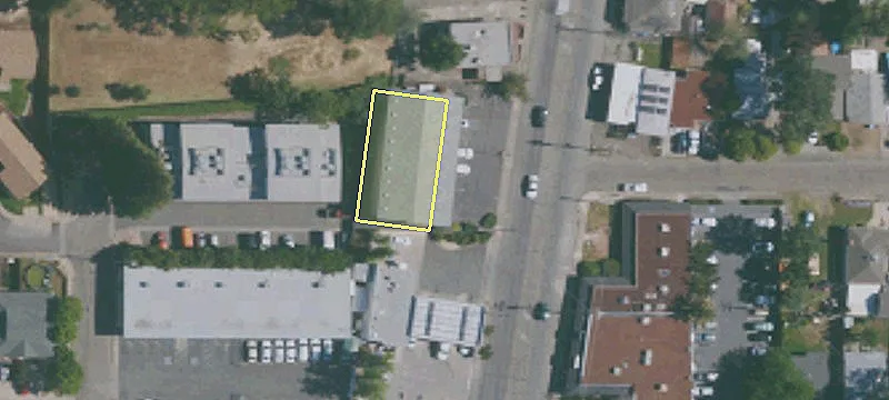 901 Main St