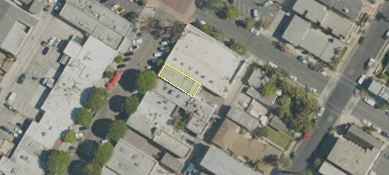 142 Main St