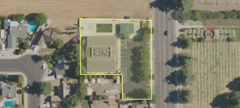 290 Villa Ave