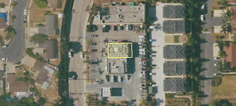 7390 Calle Real