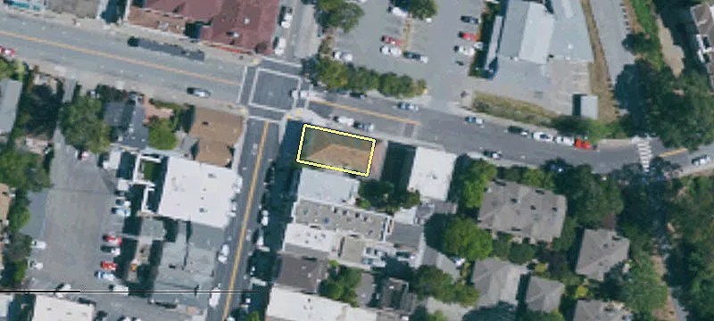 494 Magnolia Ave