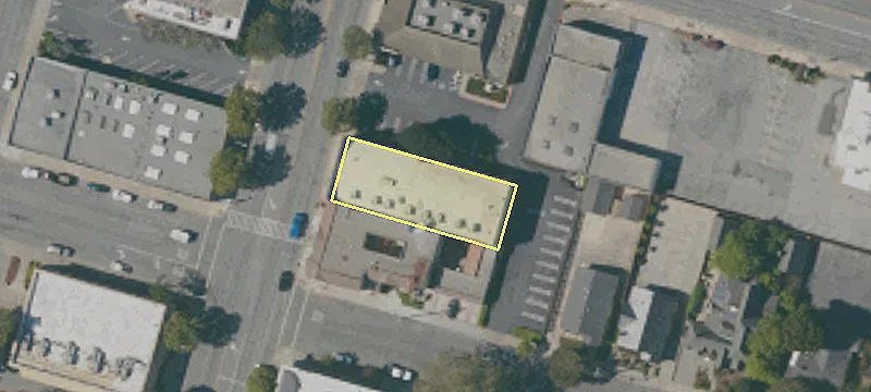 521 Main St