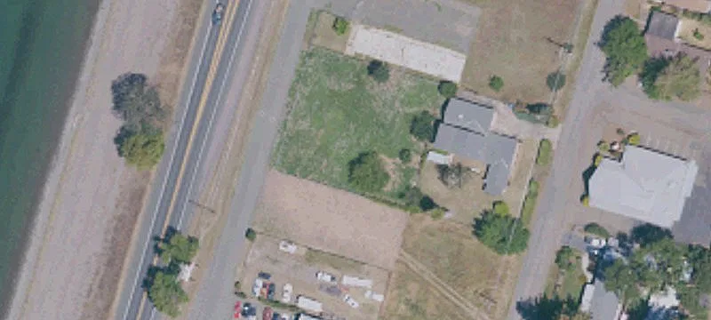 6904 Frontage Rd