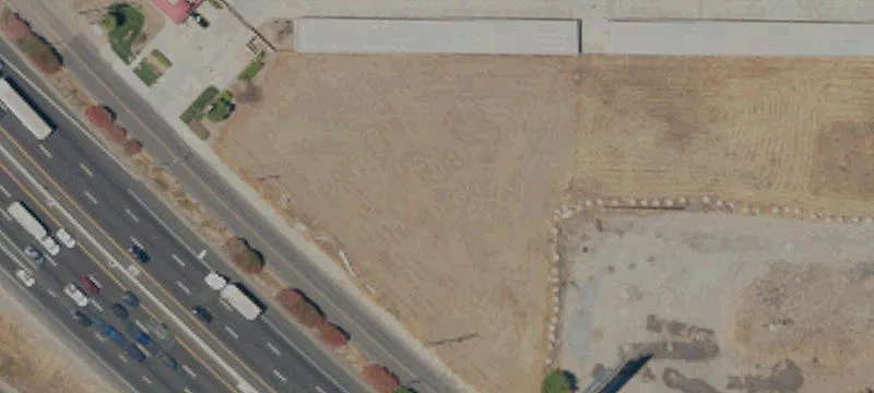904 Frontage Rd