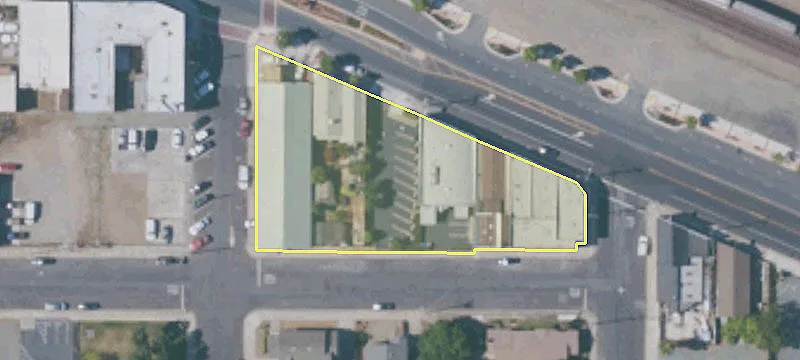 3623 Main St