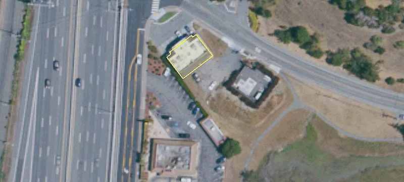 650 Redwood Hwy Frontage Rd