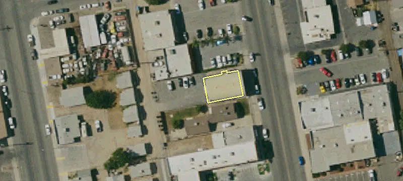 719 Main St