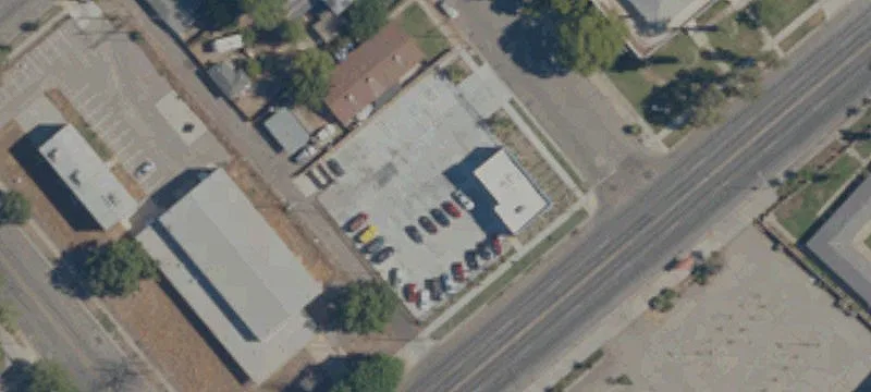 717 Yosemite Ave