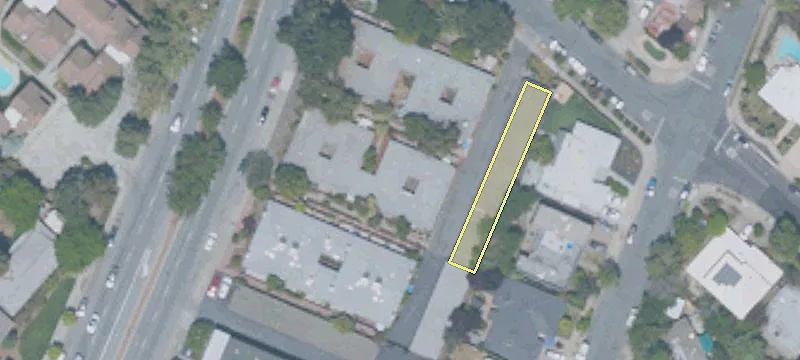 1105 Woodside Rd
