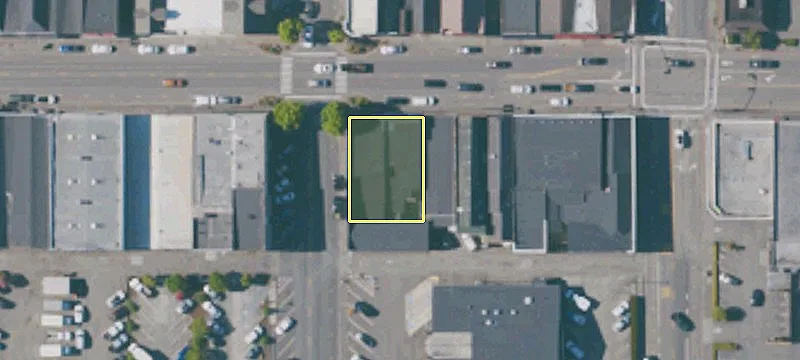 1103 Main St