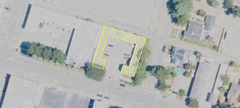 400 Main St