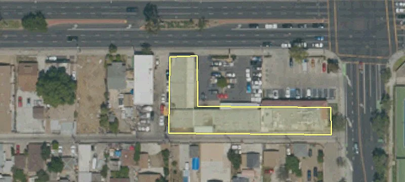 920 1st St