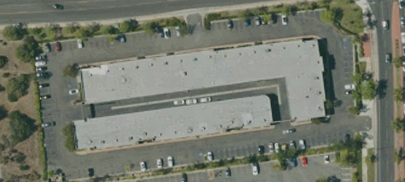 22521 Avenida Empresa